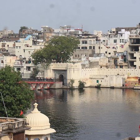 Hotel Shiv Palace Udaipur Ngoại thất bức ảnh