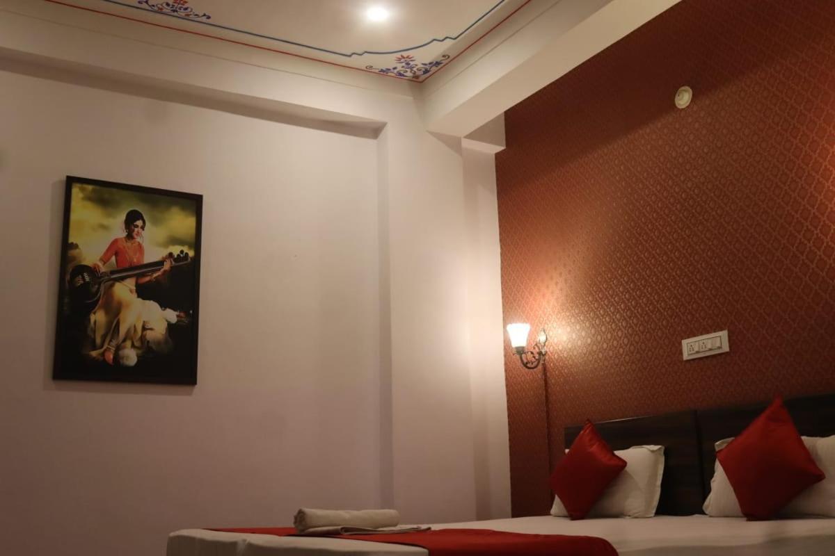 Hotel Shiv Palace Udaipur Ngoại thất bức ảnh