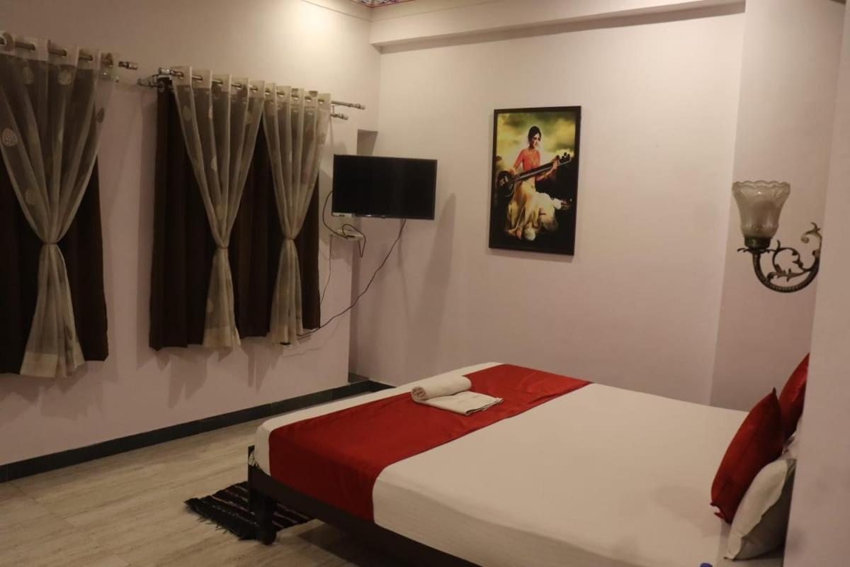 Hotel Shiv Palace Udaipur Ngoại thất bức ảnh