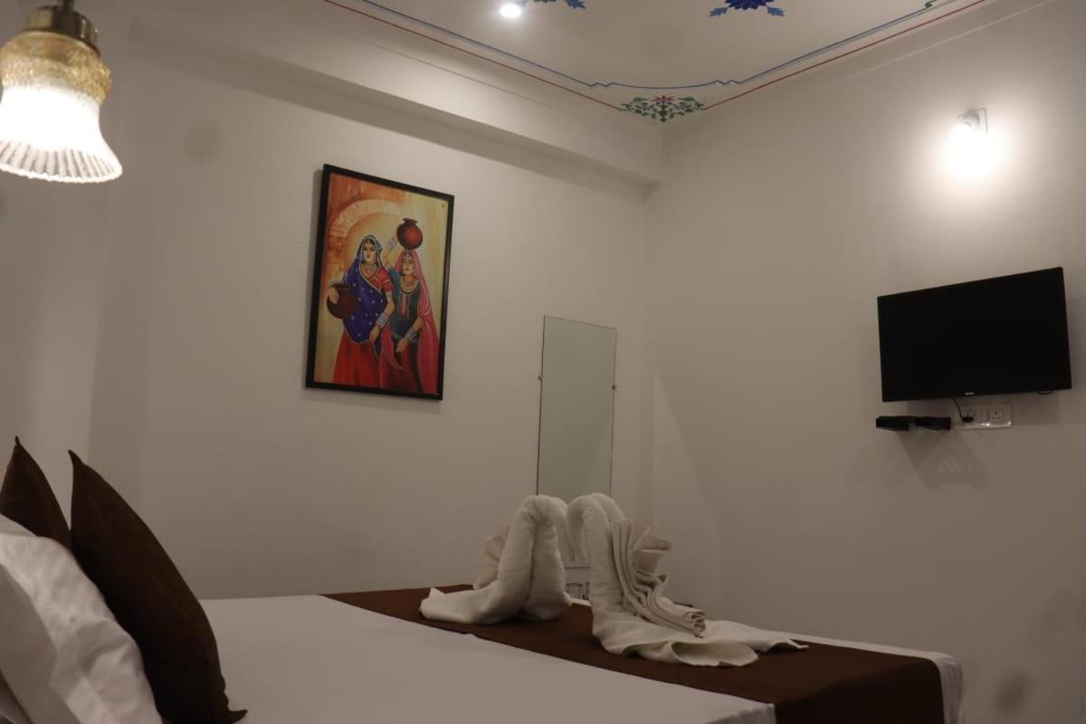Hotel Shiv Palace Udaipur Ngoại thất bức ảnh