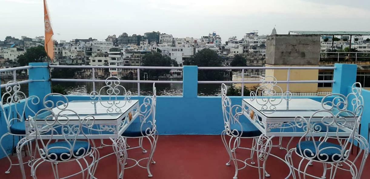 Hotel Shiv Palace Udaipur Ngoại thất bức ảnh