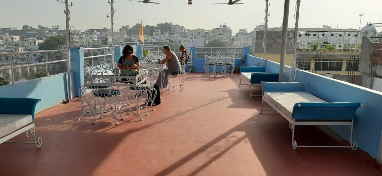 Hotel Shiv Palace Udaipur Ngoại thất bức ảnh