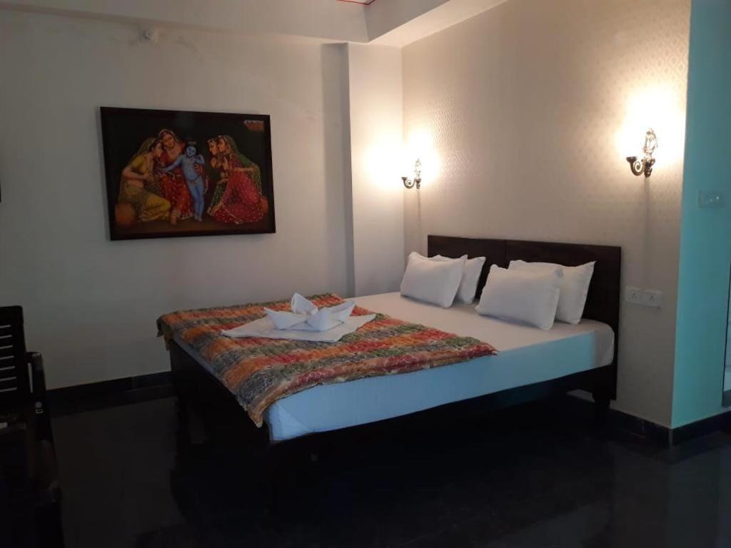 Hotel Shiv Palace Udaipur Ngoại thất bức ảnh